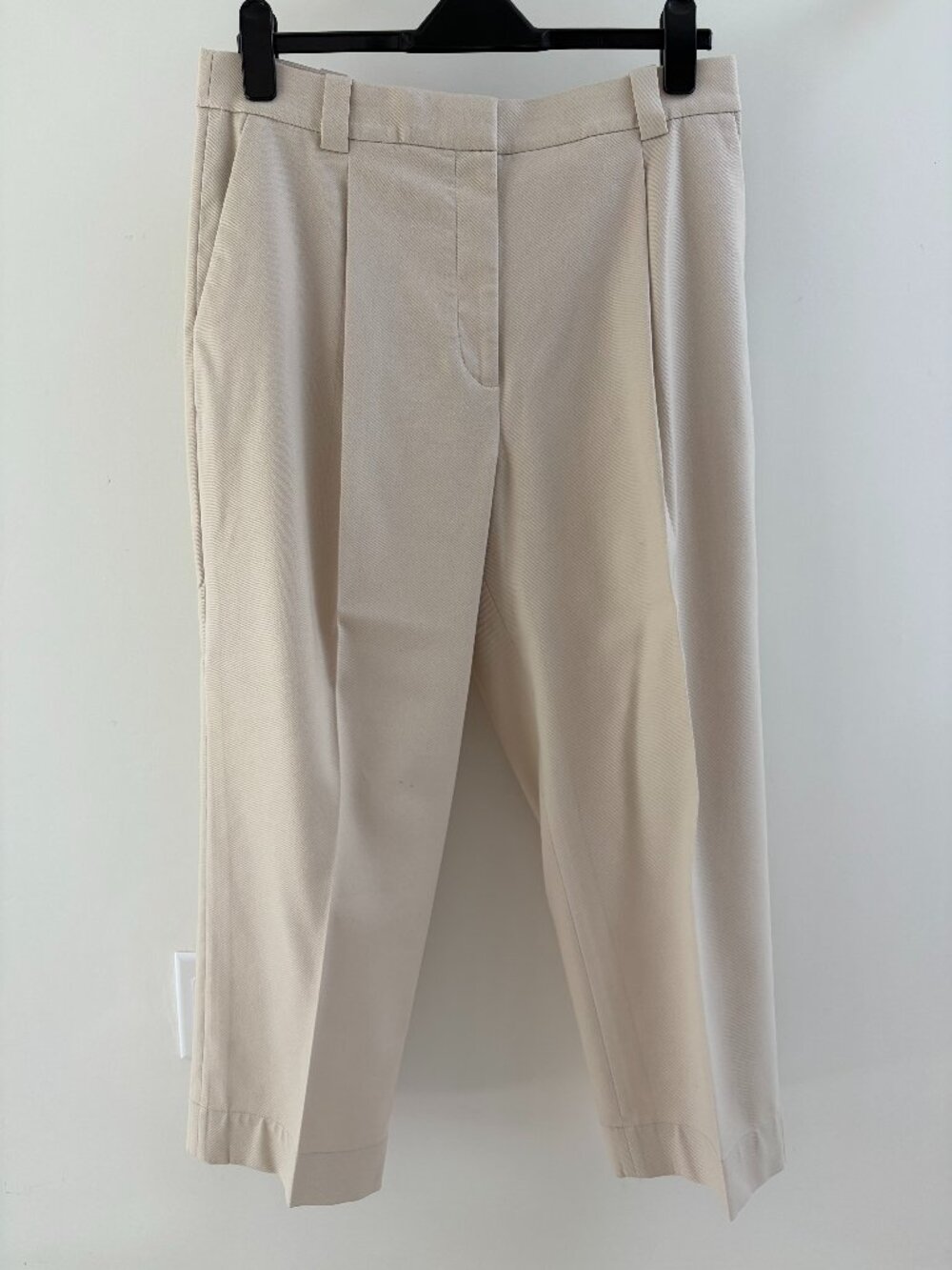 & OTHER STORIES CREAM PLEATED TROUSERS SIZE 10